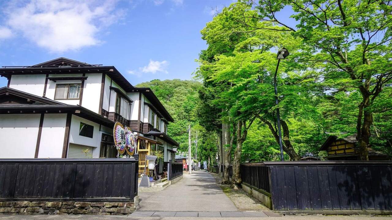 秋田角館田澤湖包車一日遊