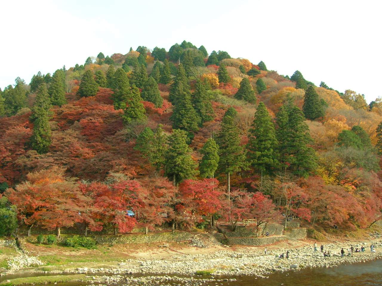 飯盛山登山步道:俯瞰香嵐溪全景