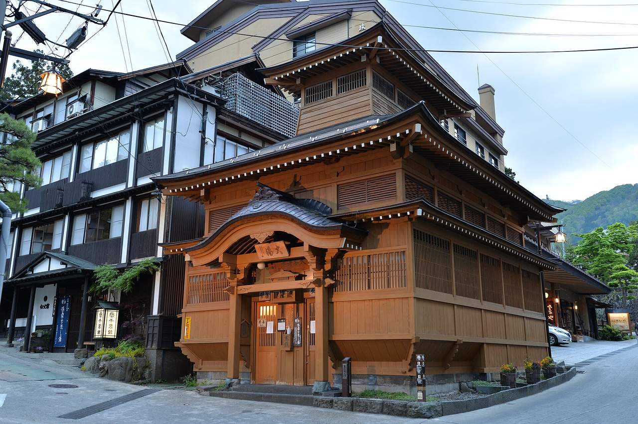 野澤住宿常見地雷：步行時間、館內湯與行政區