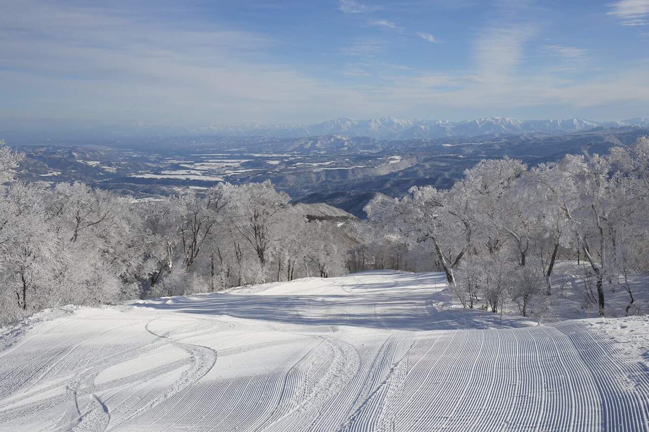 上之平樂園雪道