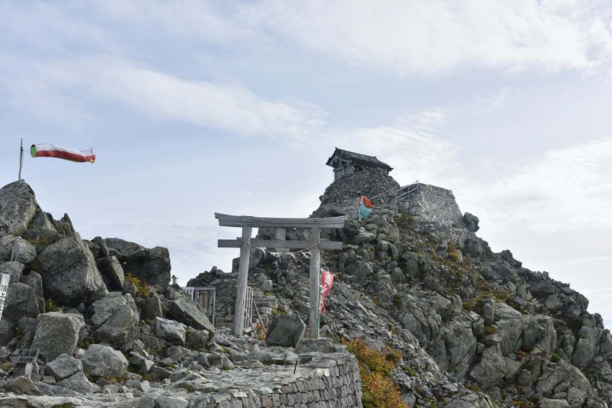 Oyama Shrine Mine Honsha