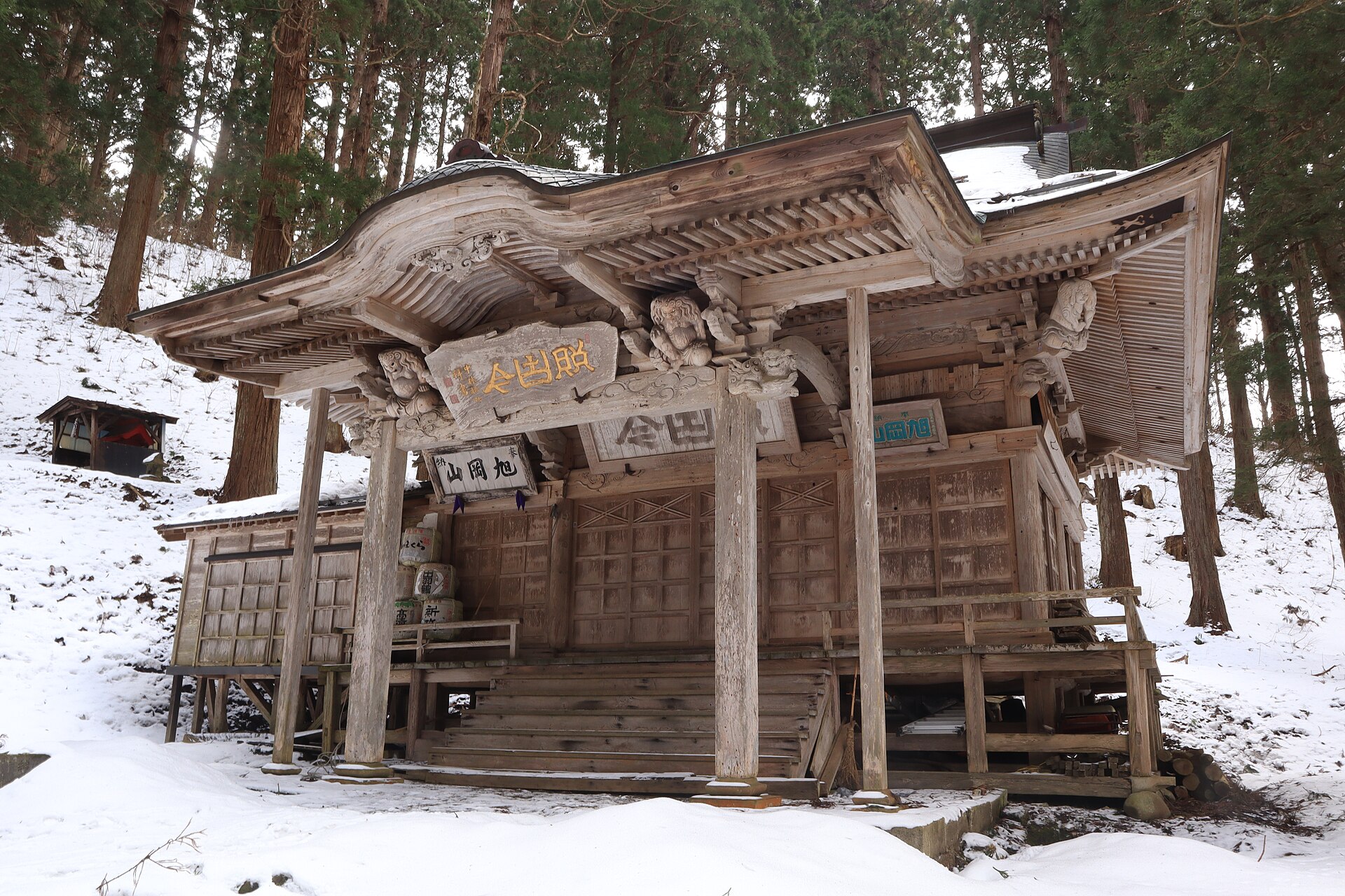 旭岡山神社:梵天奉納終點的百年信仰