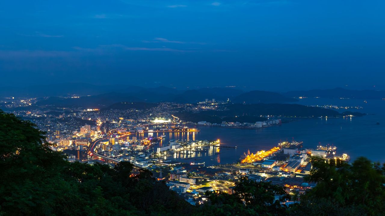 長崎市區經典與梯田式港都地形