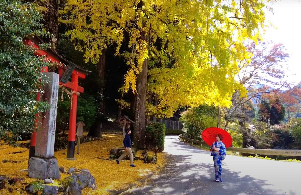 Iwato Ochiba Shrine