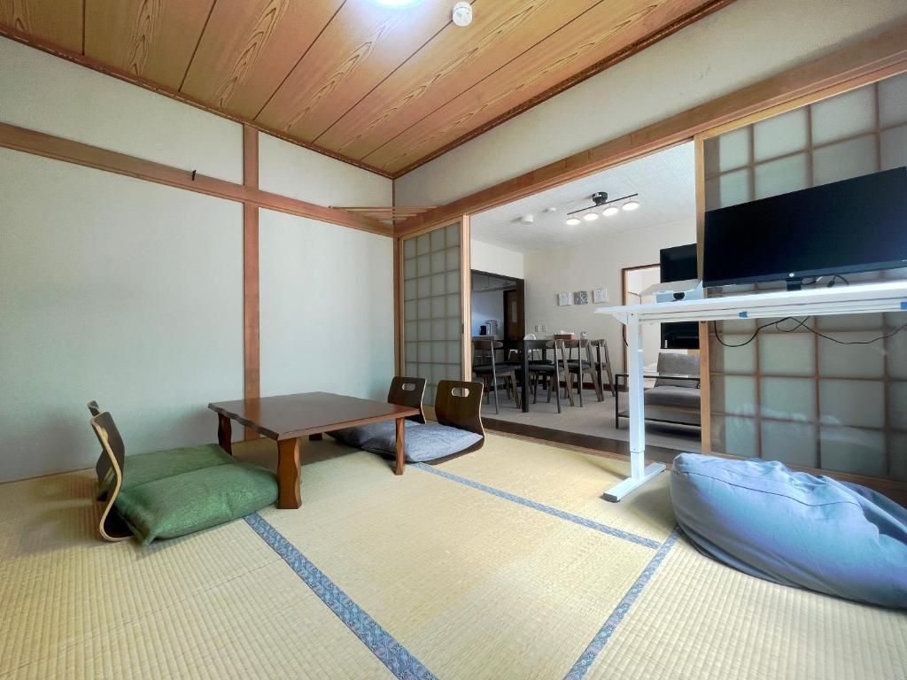 Winery Hitohana Hotel（一花酒莊公寓飯店）